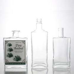 700 ml 750ml Cachaca customized bartop flat custom fancy tequila mescal Heavy Base London dry gin square glass bottle
