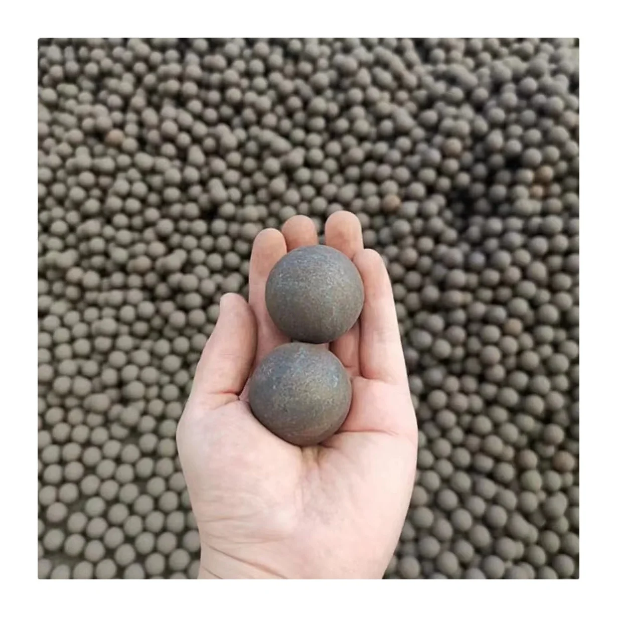 Heat treatment High hardness No breakage Mill use rolling forged steel balls