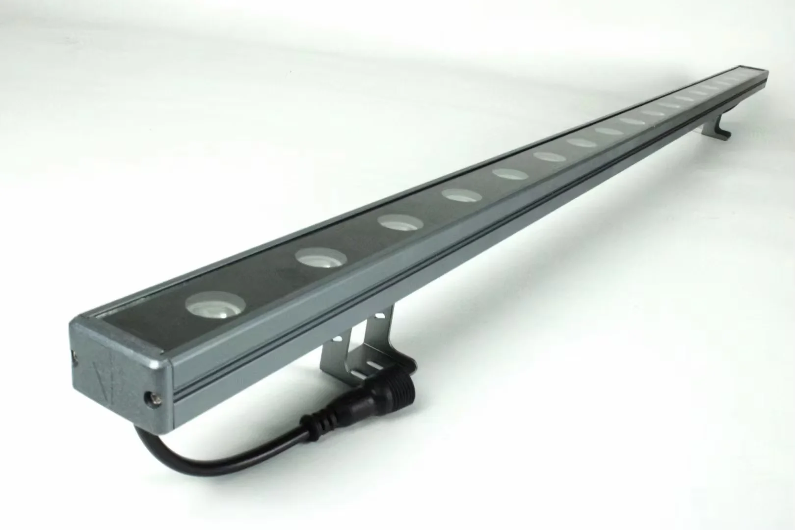 Manufacturers outdoor DMX512 color single-color outdoor waterproof baffle full filling glue wall washing lamp