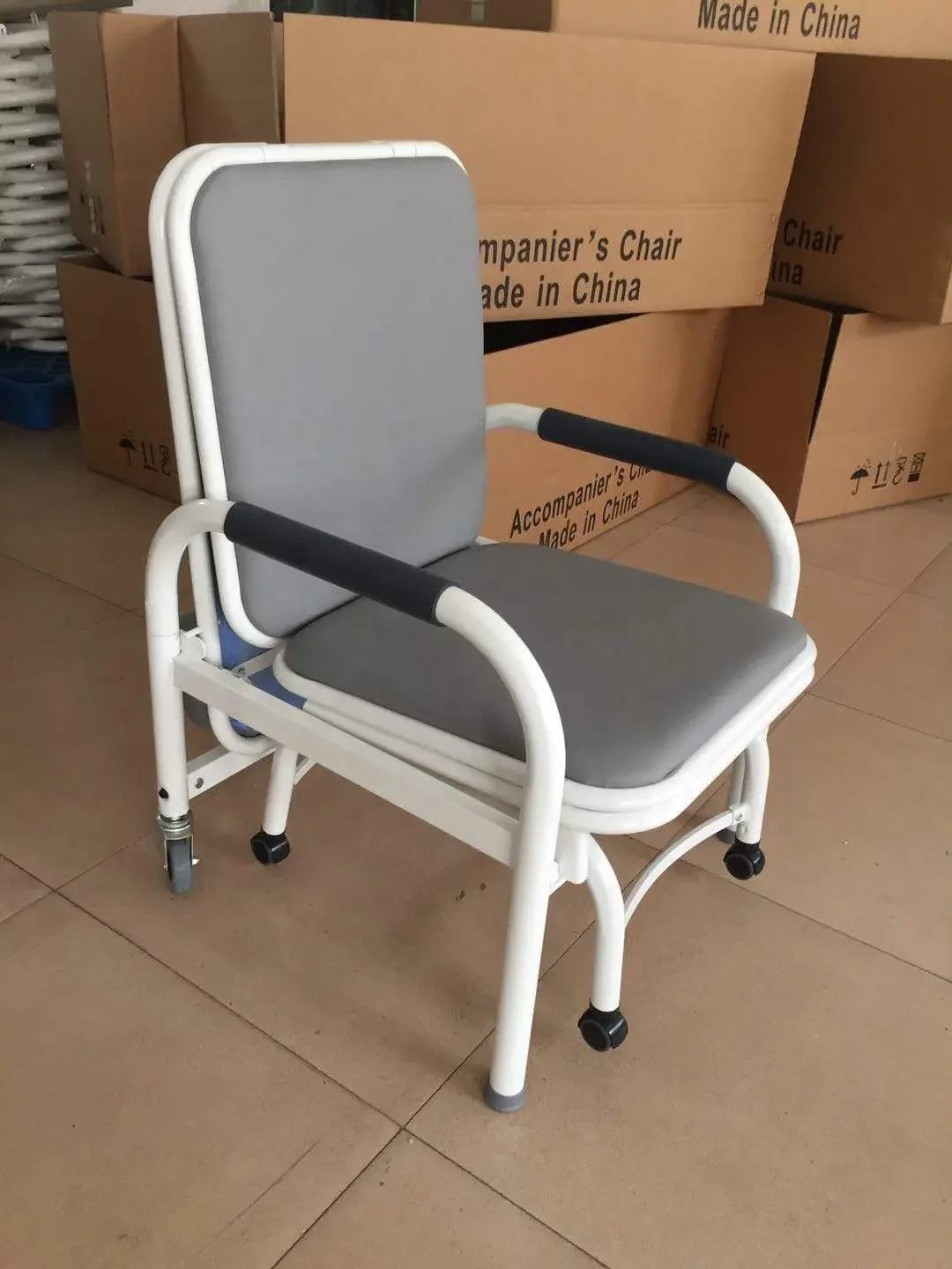 Hospital clinic folded sofa chair waiting area chair armrest carbon steel high quality medical furniture accompany chair