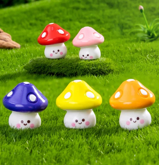 fairy kit for garden green blue yellow pink yellow organe smile cute cartoon mushroom houses castle decoration christmas village