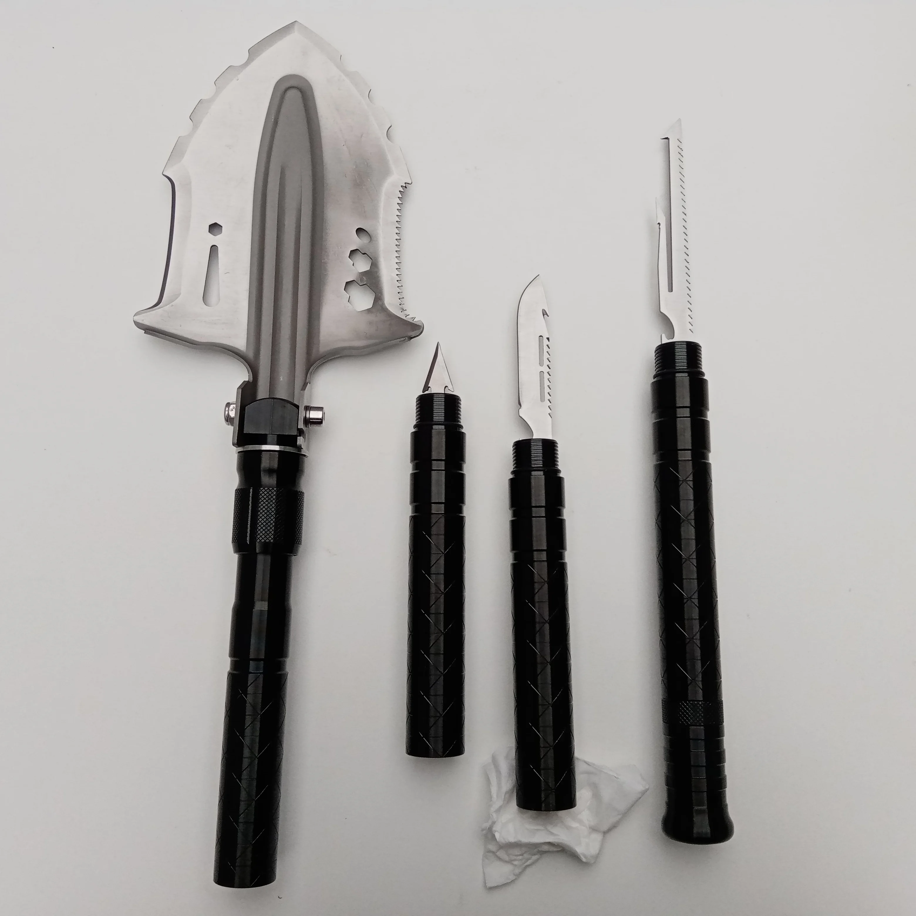 Camping Portable Folding Shovel Manganese steel Steel Multi-function Outdoor Multi-purpose Garden Tools Security Digging Tools