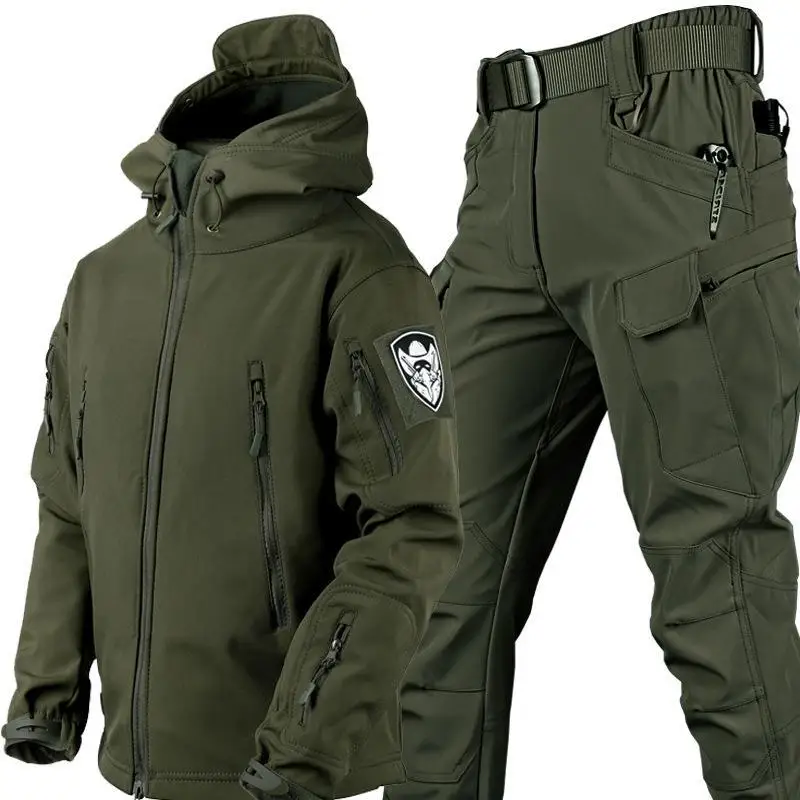 Factory High quality tactical suits sharkskin soft shell Oversize waterproof warm keeping jacket set