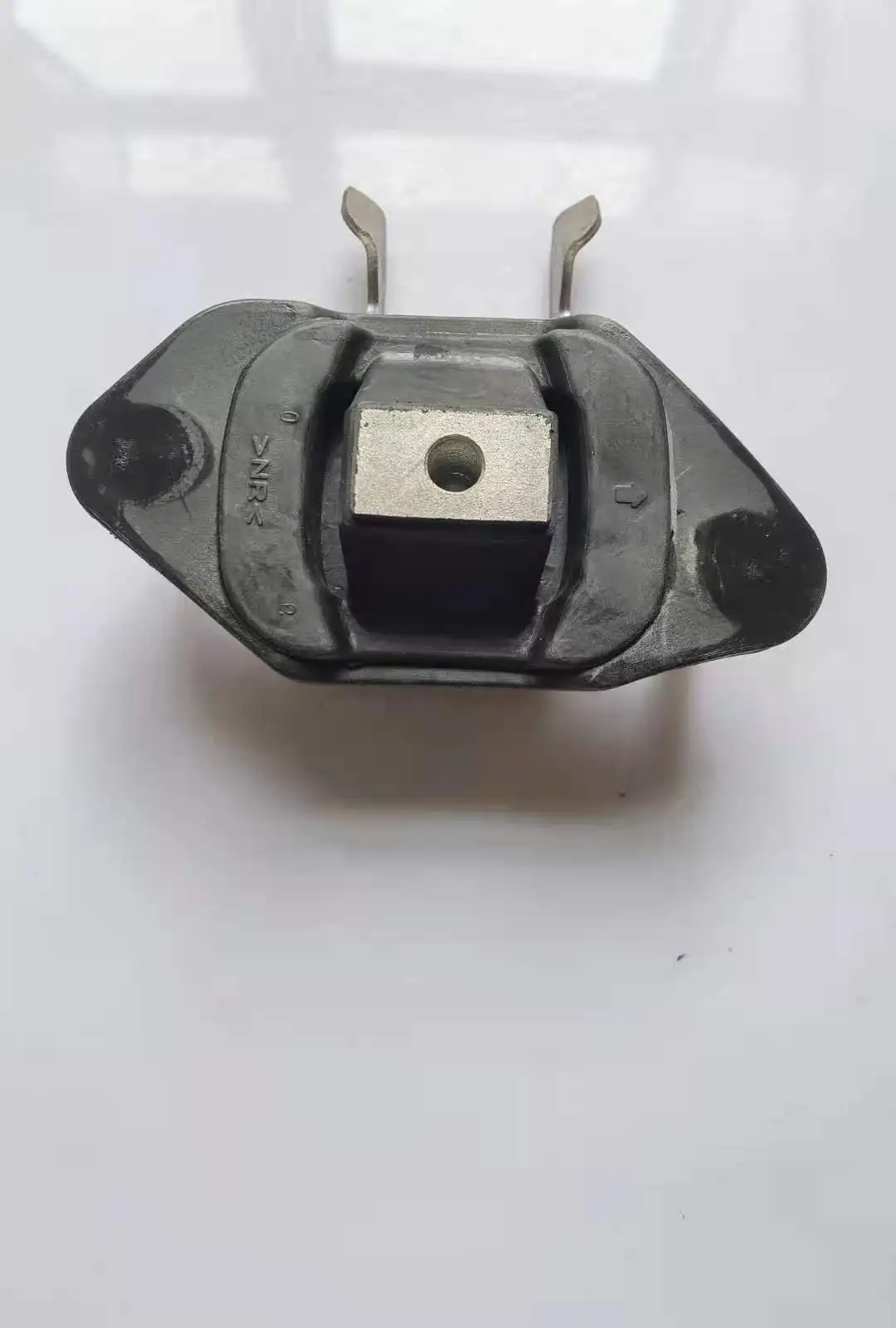 50850-TA2-A02 engine bracket car high quality engine support base for 2.0L CP1 2008-2013 AT engine