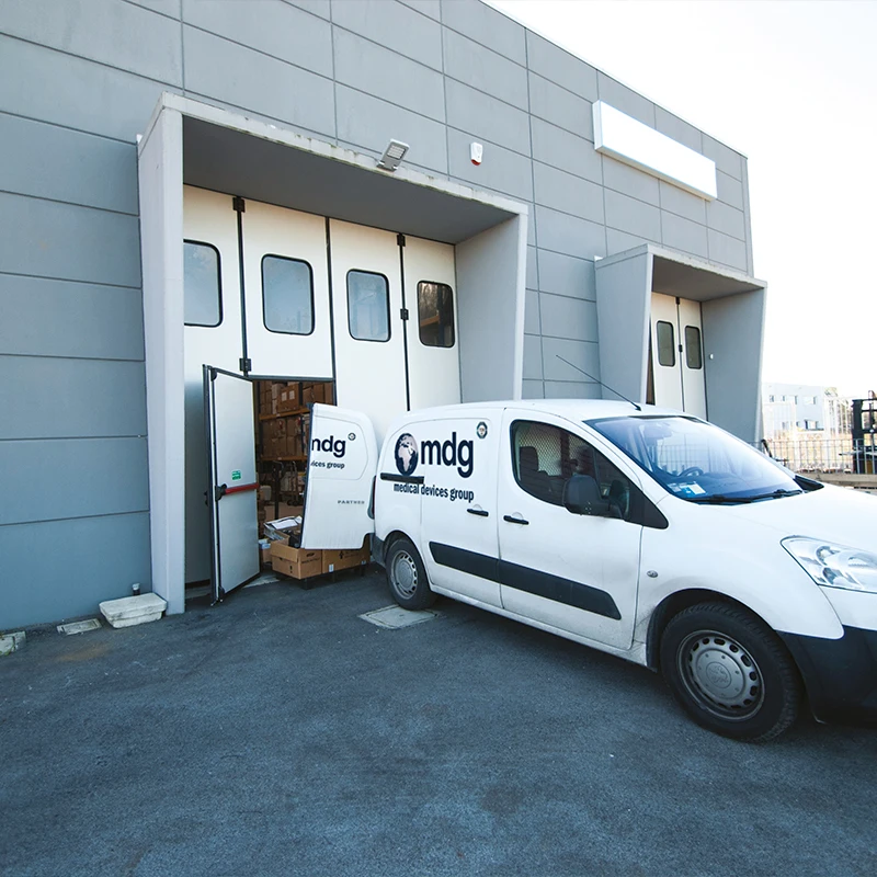 Hospital 5 fixed shelves 4 Medical grade Wheels Universal cart to transport and store flexible endoscopes without door