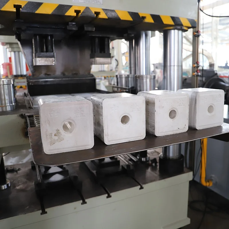 Licking salt block making machine 500 ton powder forming hydraulic press