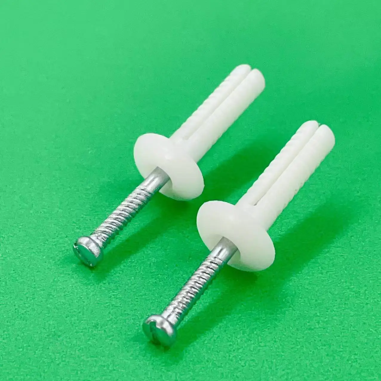 YZ-A003 High quality Round Head Nylon Hammer-in nail Plug 6X25