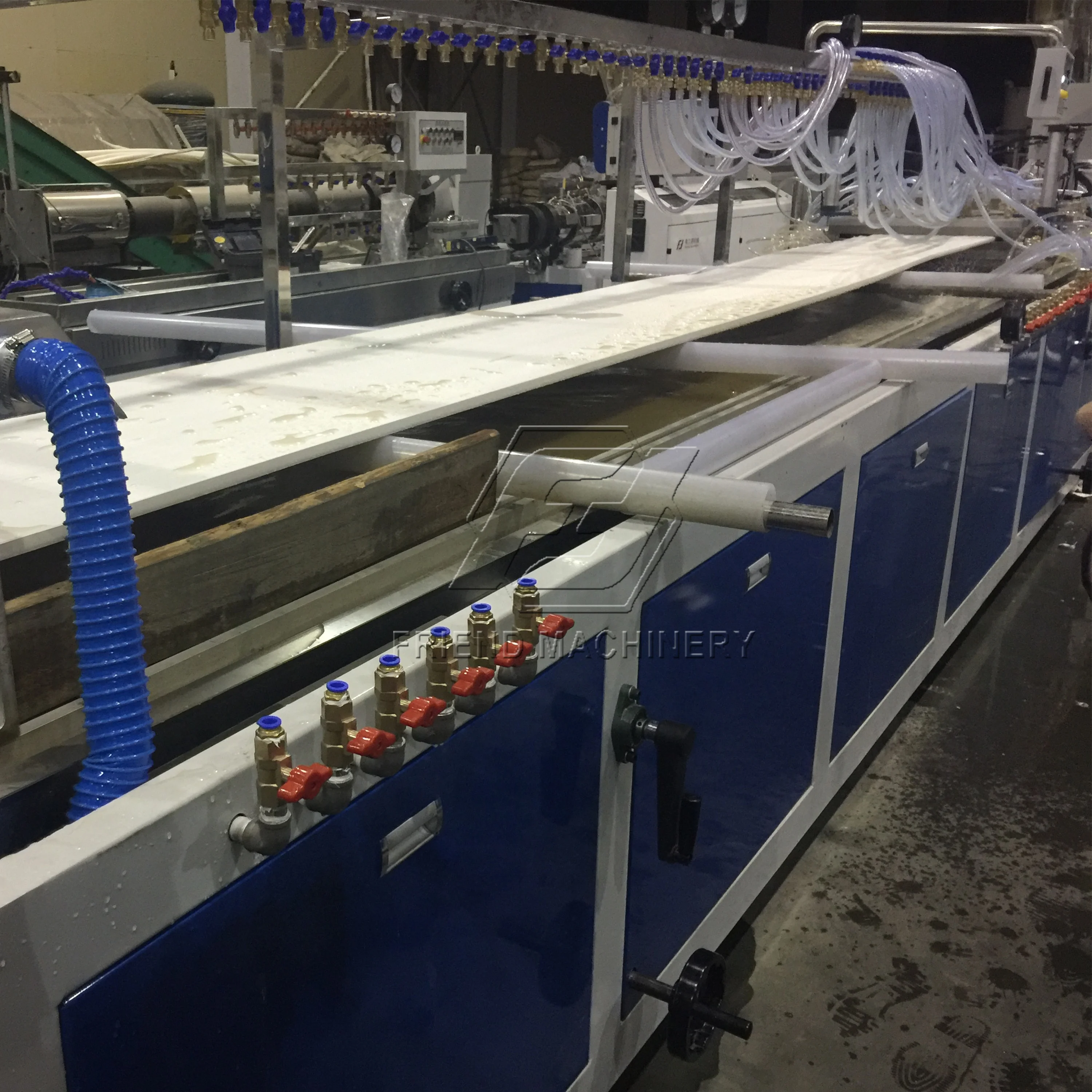 Construction board Plastic PP hollow formwork/shuttering/template board making machine for concrete