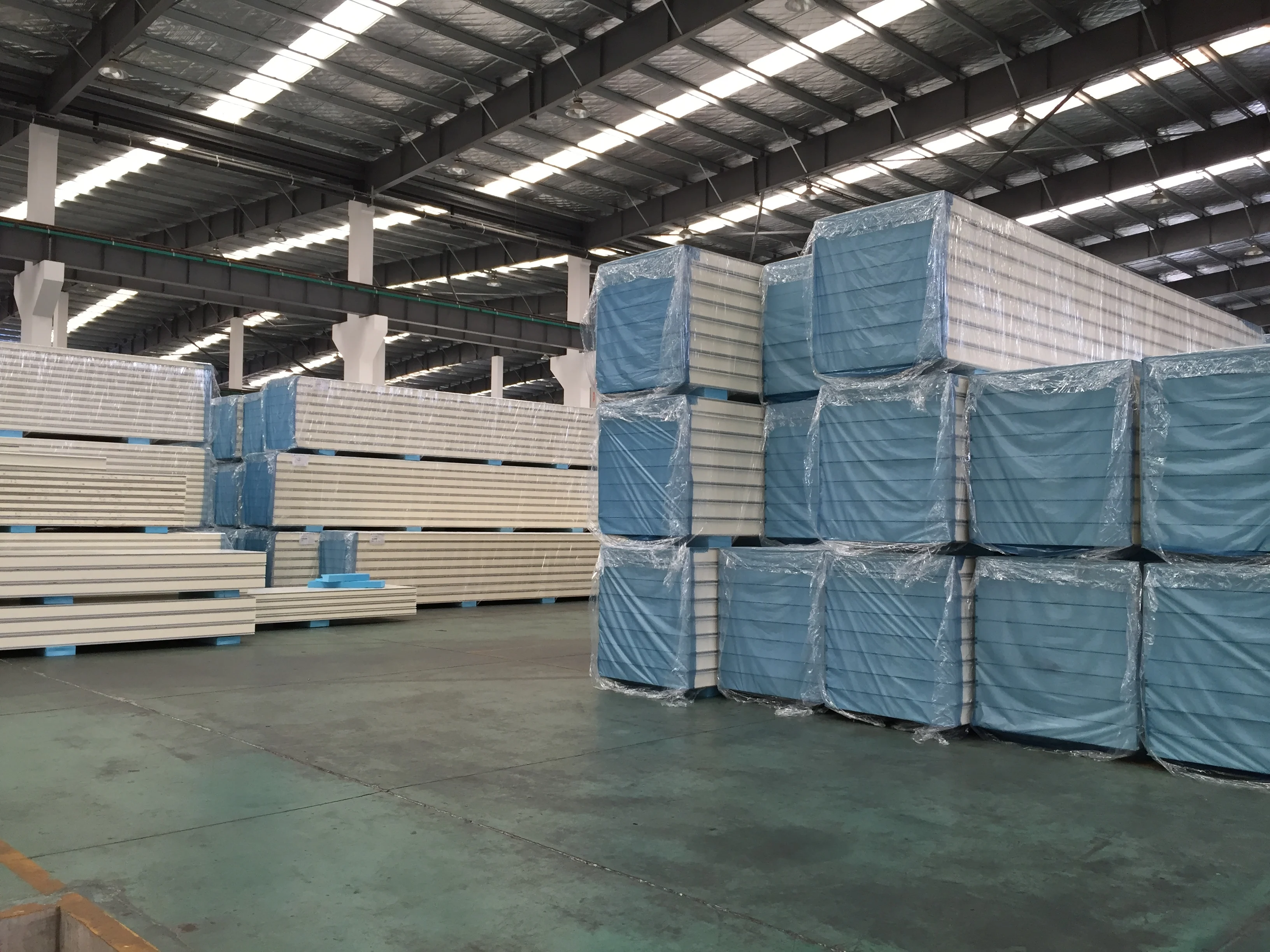 PIR cold room inculstion panels for logistics warehouse