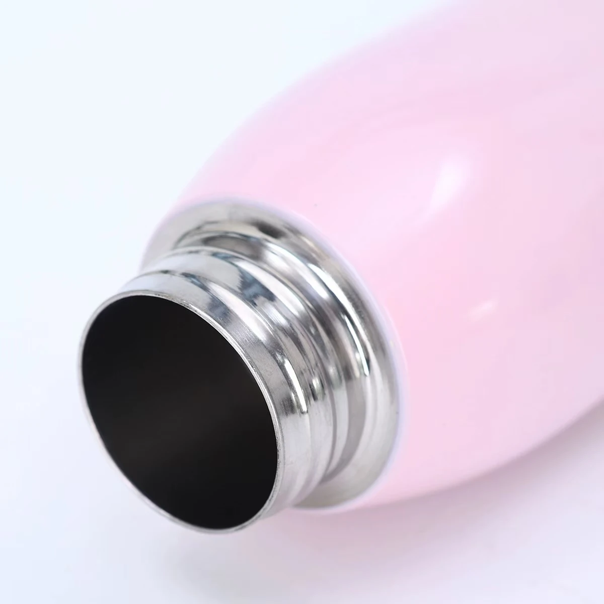 17oz Sports Water Bottle Vacuum Insulated Stainless Steel Bottle Leak Proof Double Wall Bowling Shape Bottle with Metal Lid