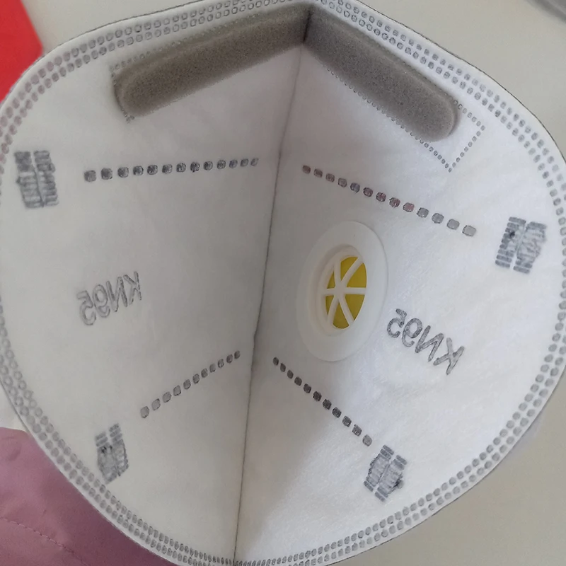 Ready Stock Grey Colors Disposable Kn95 Face Mask Price Activated Carbon Mask Dust Valved Kn95 Filtering Mask Dust Single Wrap