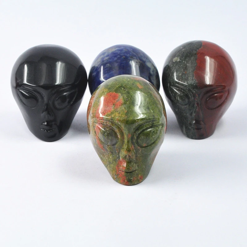 High Quality Natural Crystal Carving Alien Healing Stone Amethyst Skulls Alien Crafts For Home Decoration