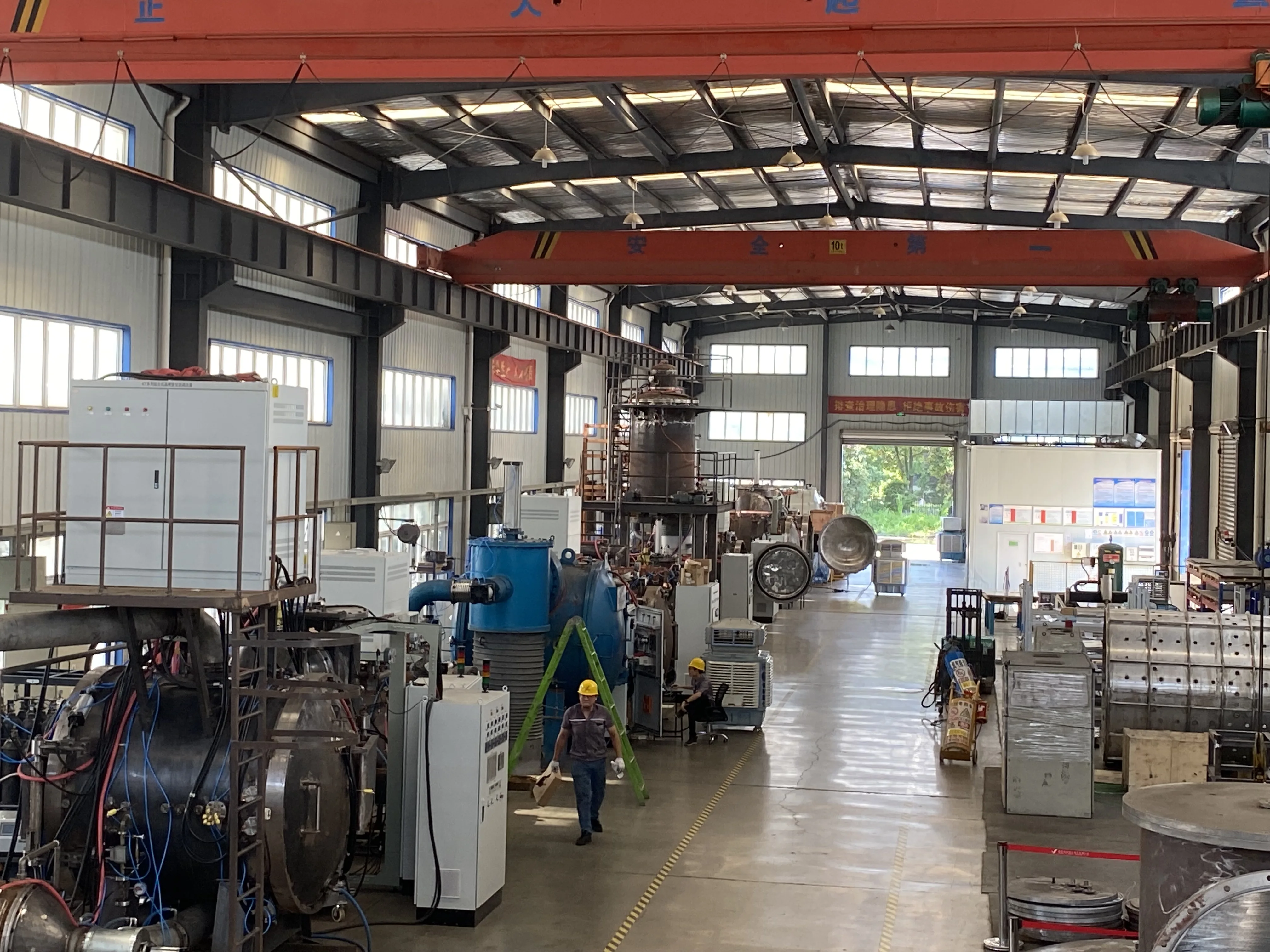 Titanium Alloy Copper-Based Vacuum High Temperature Brazing Heat Treatment Furnace For Steel Non-Ferrous Metal Materials Brazing