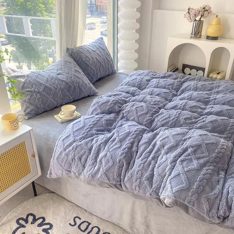 Solid Color Fluffy Thick Warm Velvet Super Soft 4 Pieces Plush Winter Bed Sheets Bedding Set For Home