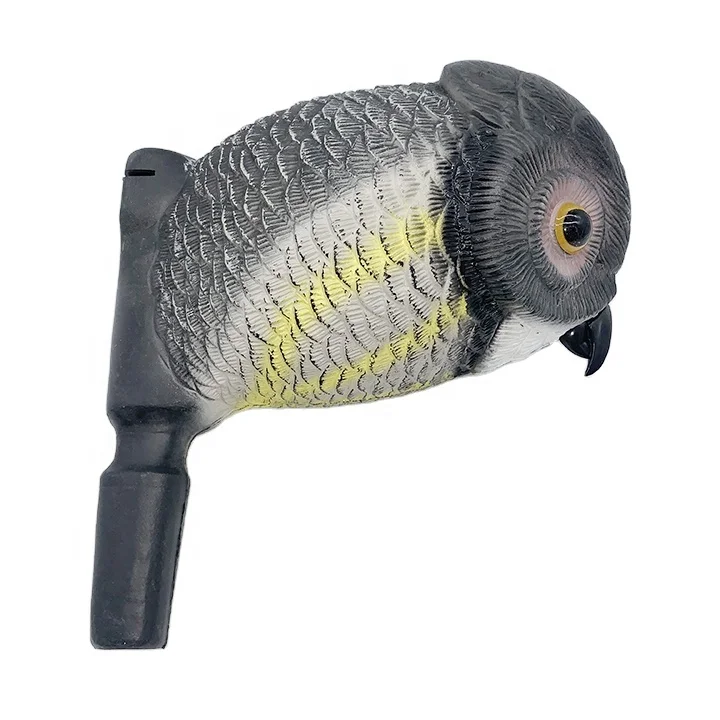 High Quality Plastic Flying Owl Ornaments Plastic Flying Owl Bird Repeller Backyard Decor Garden