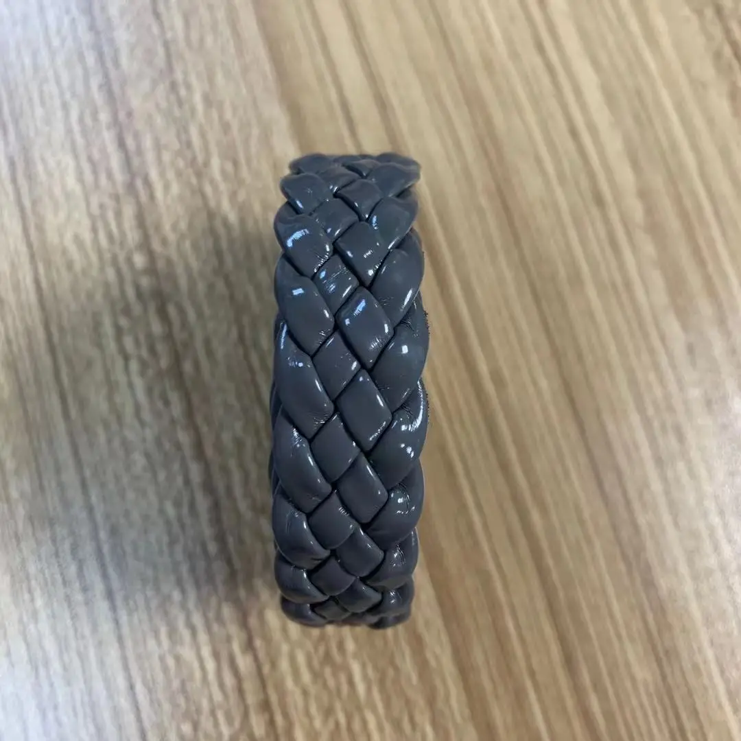 5-Finger Leather Strap Woven Ladies Sandals Upper Decorated And Ladies Belts