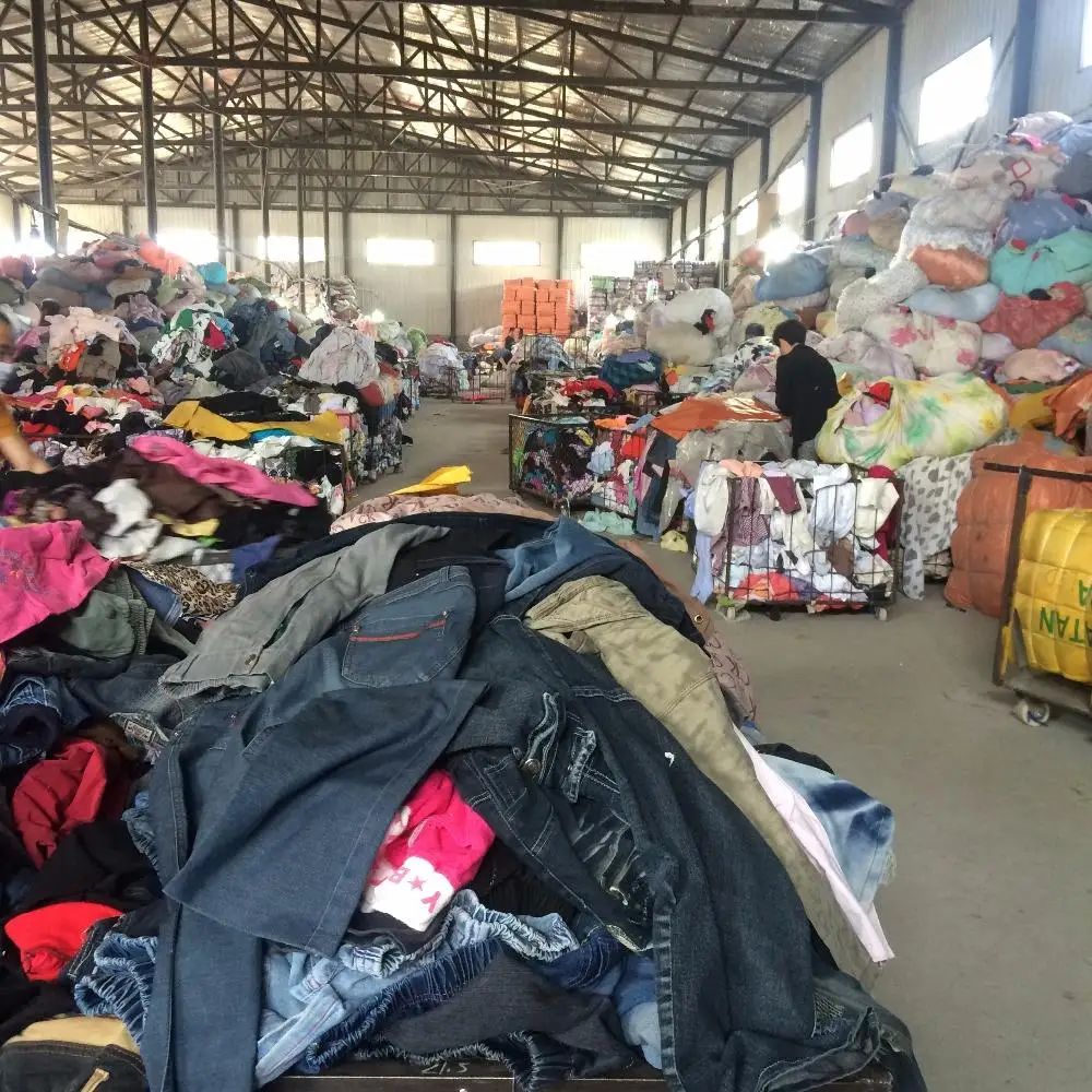 Factory wholesale stock casual used dress women second hand clothes