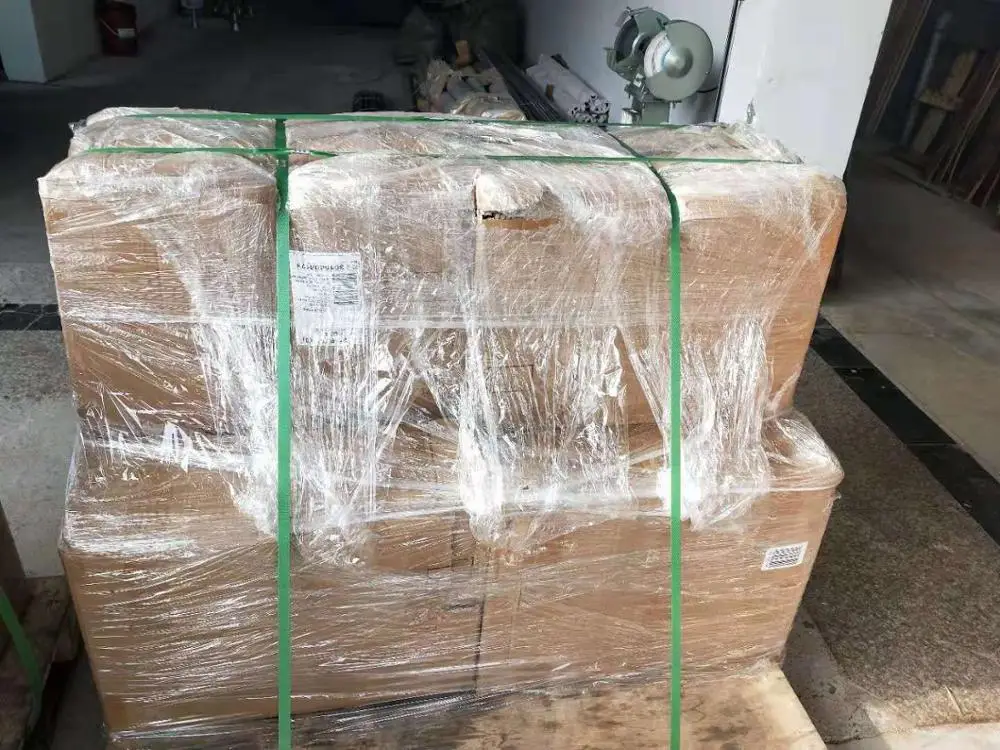  Маленький цифровой ручной точечный сварочный аппарат 28 кГц 500 Вт портативный