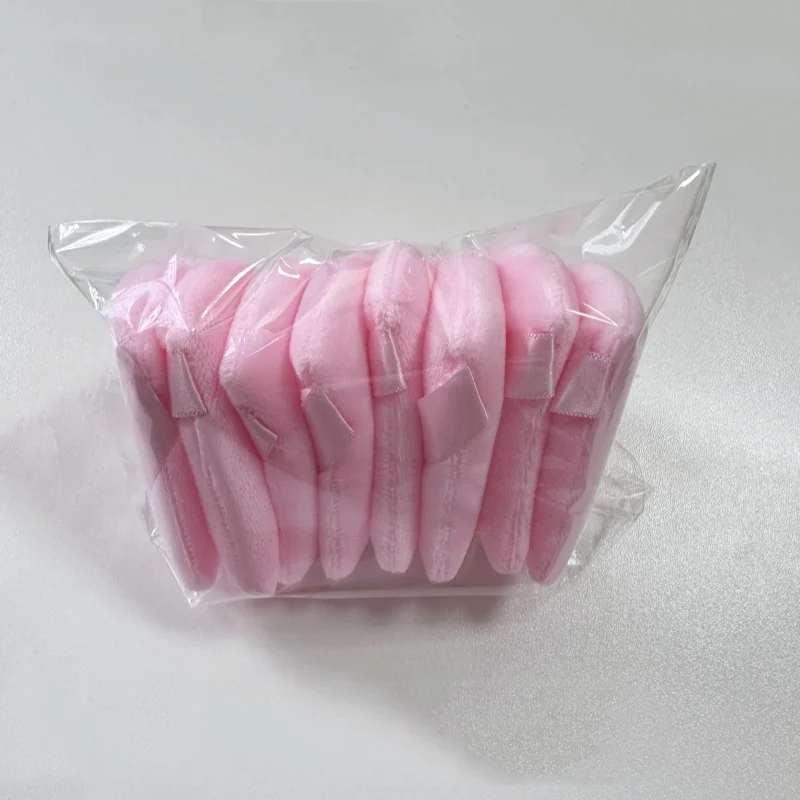 New Design Triangle Shaped Cosmetic Puff Makeup Foundation Sponge with Ribbon for Powder Application