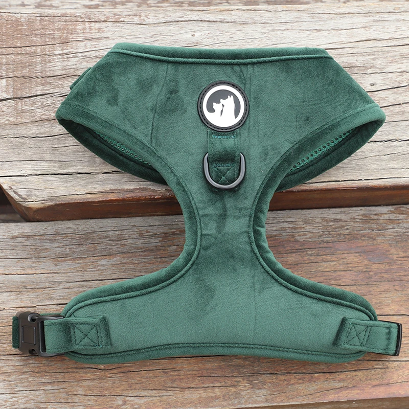 Custom Velvet Dog Harness Manufacturers Metal Accessories No Pull Adjustable Dog Harness and Leash Set