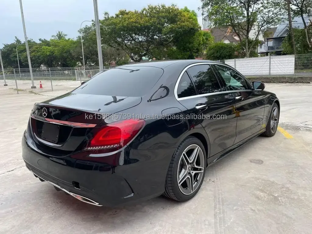 Подержанный 2021 Mercedes Ben_z C_class C180