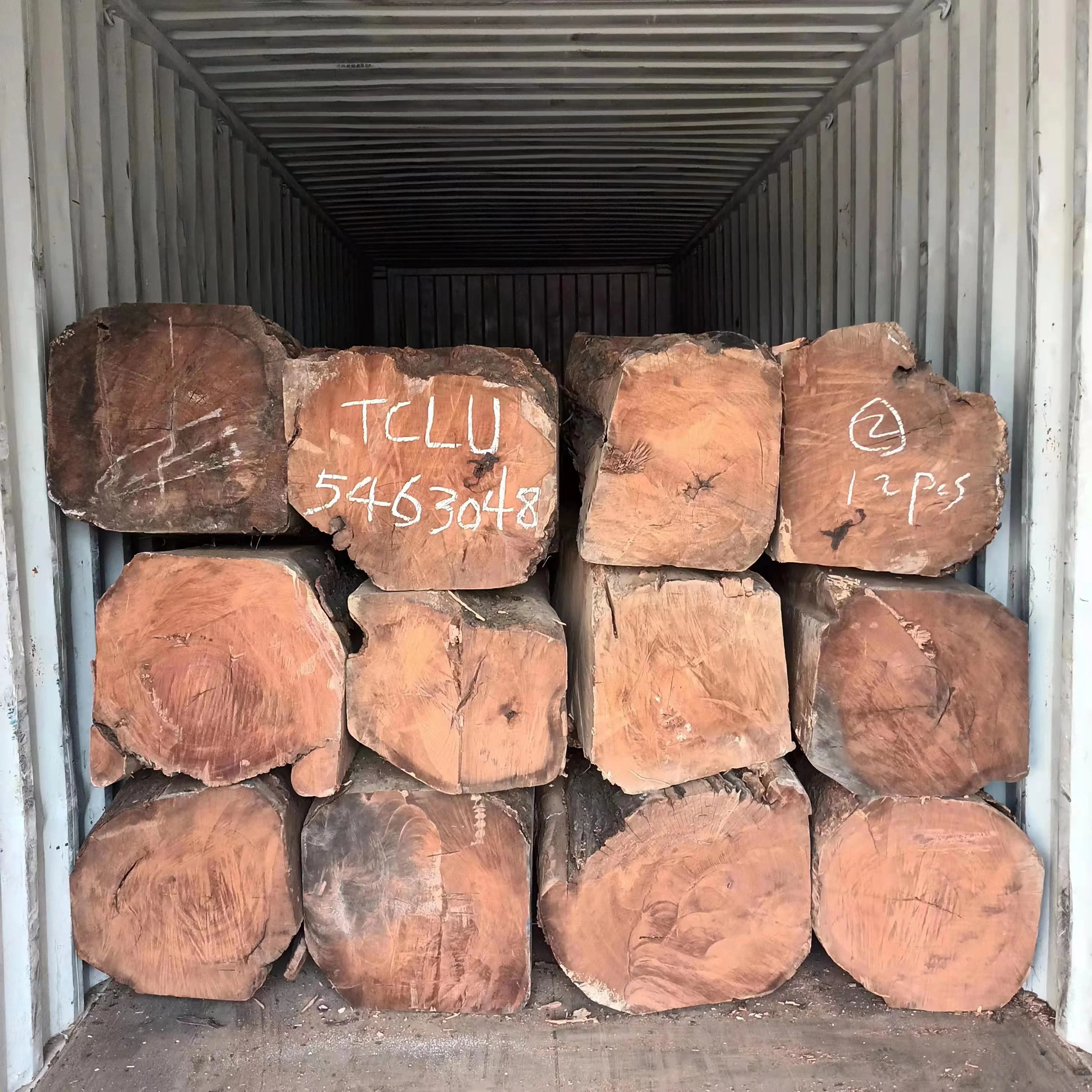 Большая круглая древесина Mussibi из Замбии, высокое качество по низкой цене