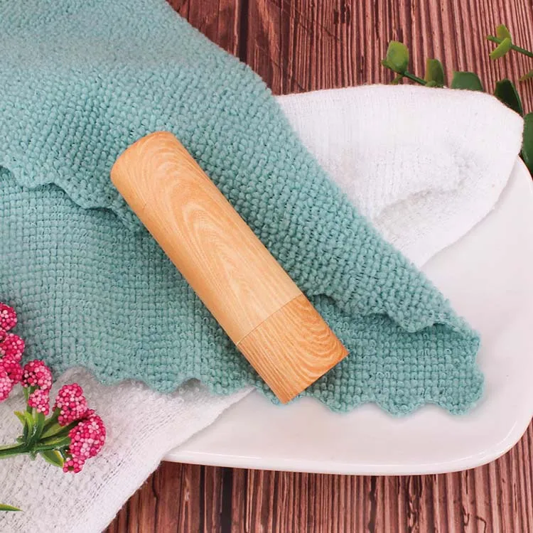 Wholesale Moisturizing Lipstick  wood grain Lip Balm Nourish Lip Care Private Label Cream