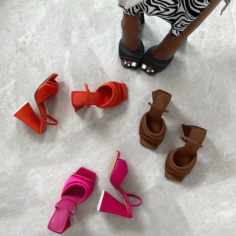 Не сужающийся книзу массивный со шнуровкой; Босоножки; Chaussures; Большие размеры, Дамская обувь с открытым носком; Ботильоны на резиновой подошве; Изящные резиновые сапоги с перекрестными ремешками на высоком каблуке для женщин