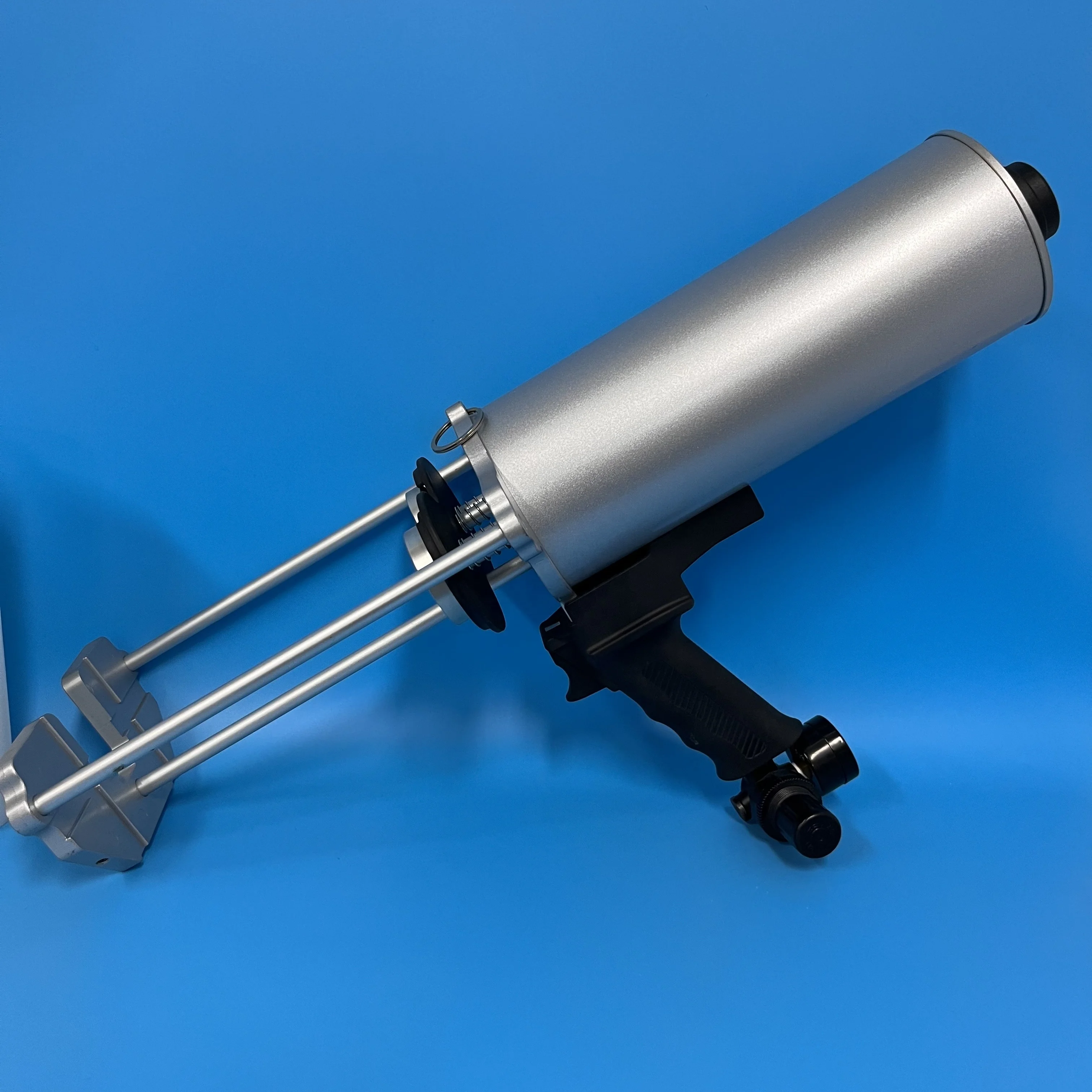 1500ml 1:1 pneumatic silicone gun spray gun for industry