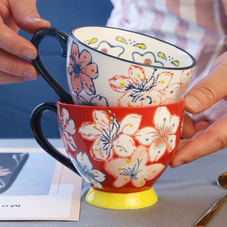 National Style Portable Food Grade Large Capacity Oatmeal Milk Breakfast Cup Reusable Hand-Painted Flower Ceramic Coffee Cup Mug