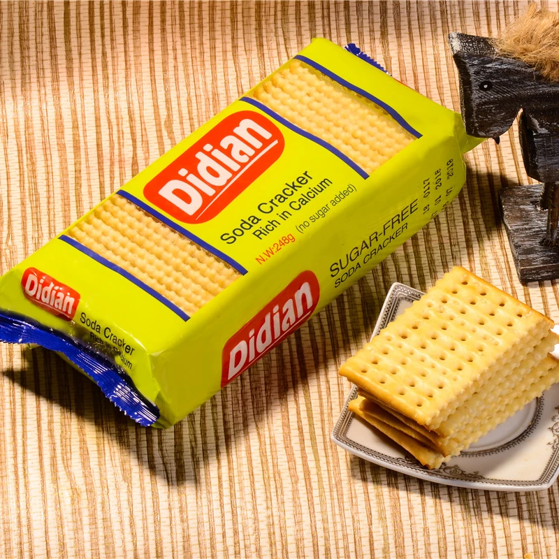 248g Soda cracker rich in calcium popular package family package lucky cookies