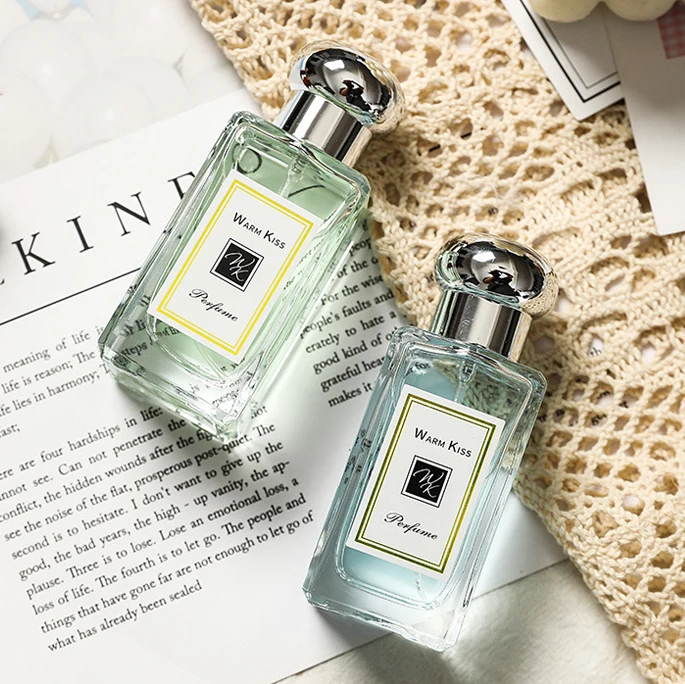 The Best-selling 50ml Student Perfume Is Available in Long-lasting Light Flower Fruit Perfume
