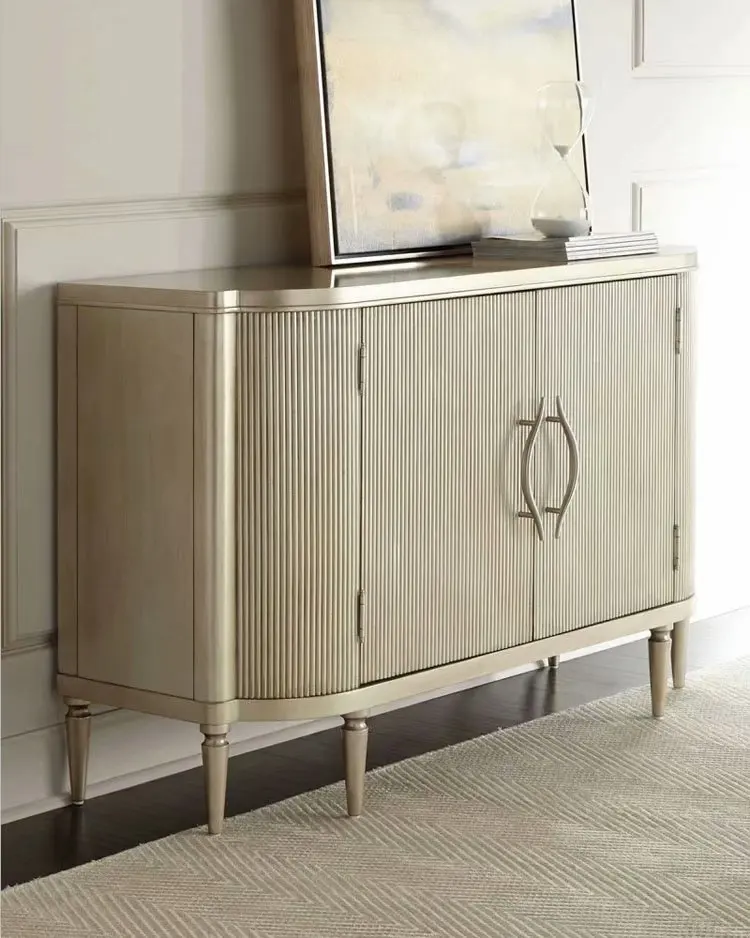 Custom-made furniture is light, luxurious, modern and fashionable