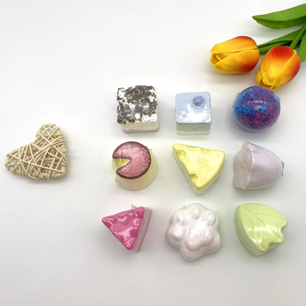 Muran Handmade Colorful Bath Fizzy Fizzies Bath Bombs With Toys Inside For Kids BathBombs Natural Bubble Bath Bombs Gift Set