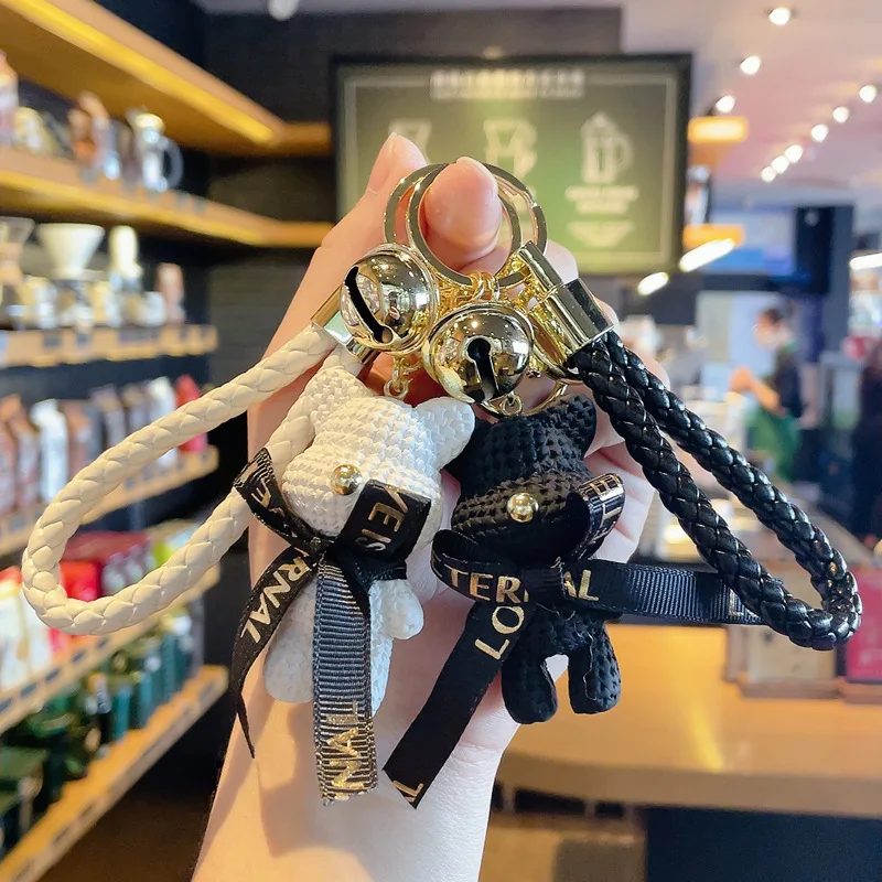 New 2022 luxury designer Llaveros pvc resin crafts yarn bow bear keychain with bell leather rope key chain