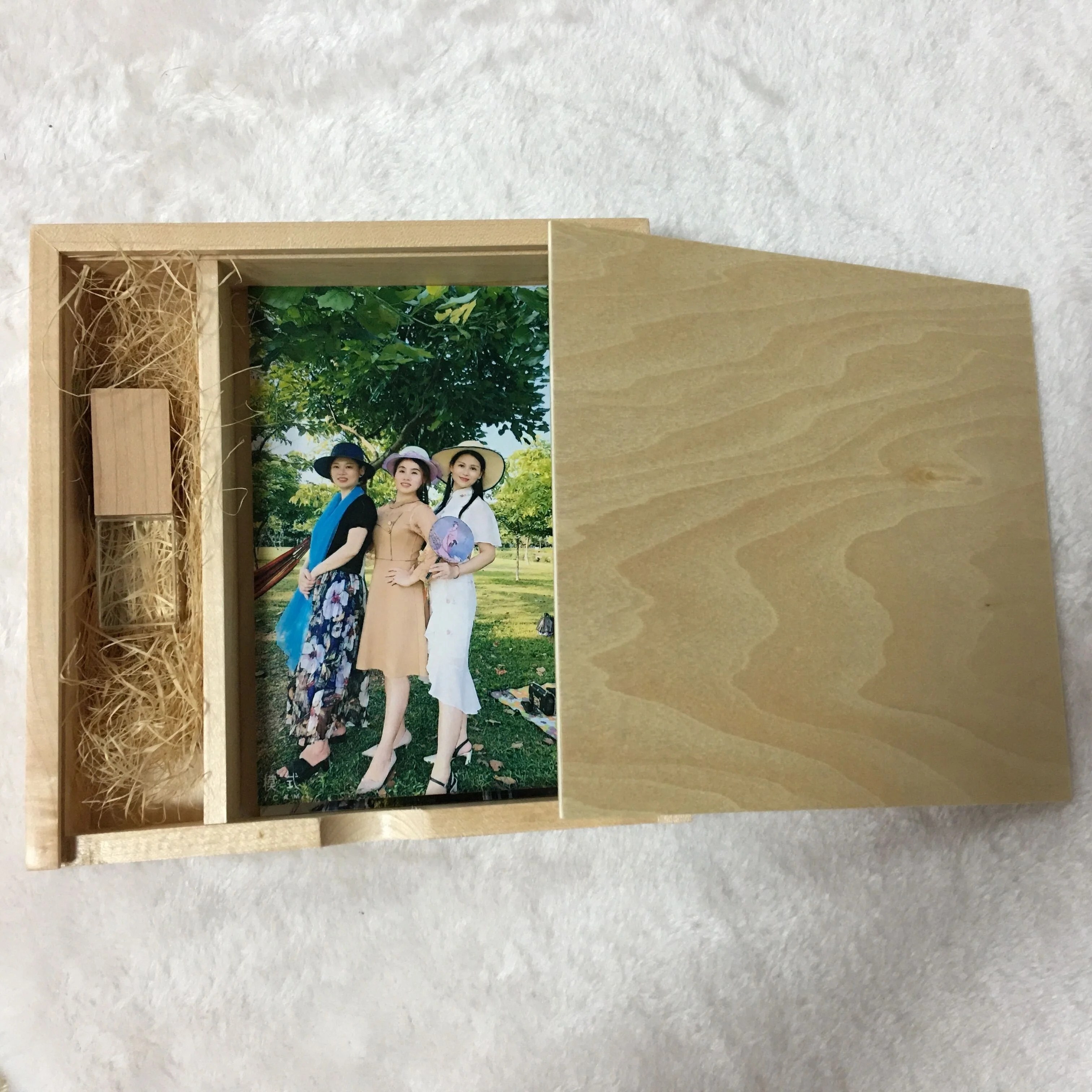 Custom Logo Photography USB 3.0 8GB 16GB 32GB Walnut Maple Wood USB Photos Gift Box memory stick wooden USB Flash Drive