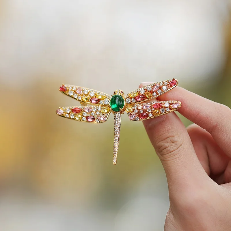 XILIANGFEIZI Vintage Elegant Insect Accessory Copper Zircon 18K Gold Green Gemstone Dragonfly Brooch for Women