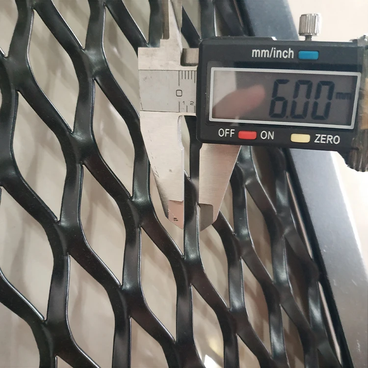 ALUMINUM EXPANDED Metal Mesh Architectural Ceiling System Wall Cladding Powder Coating