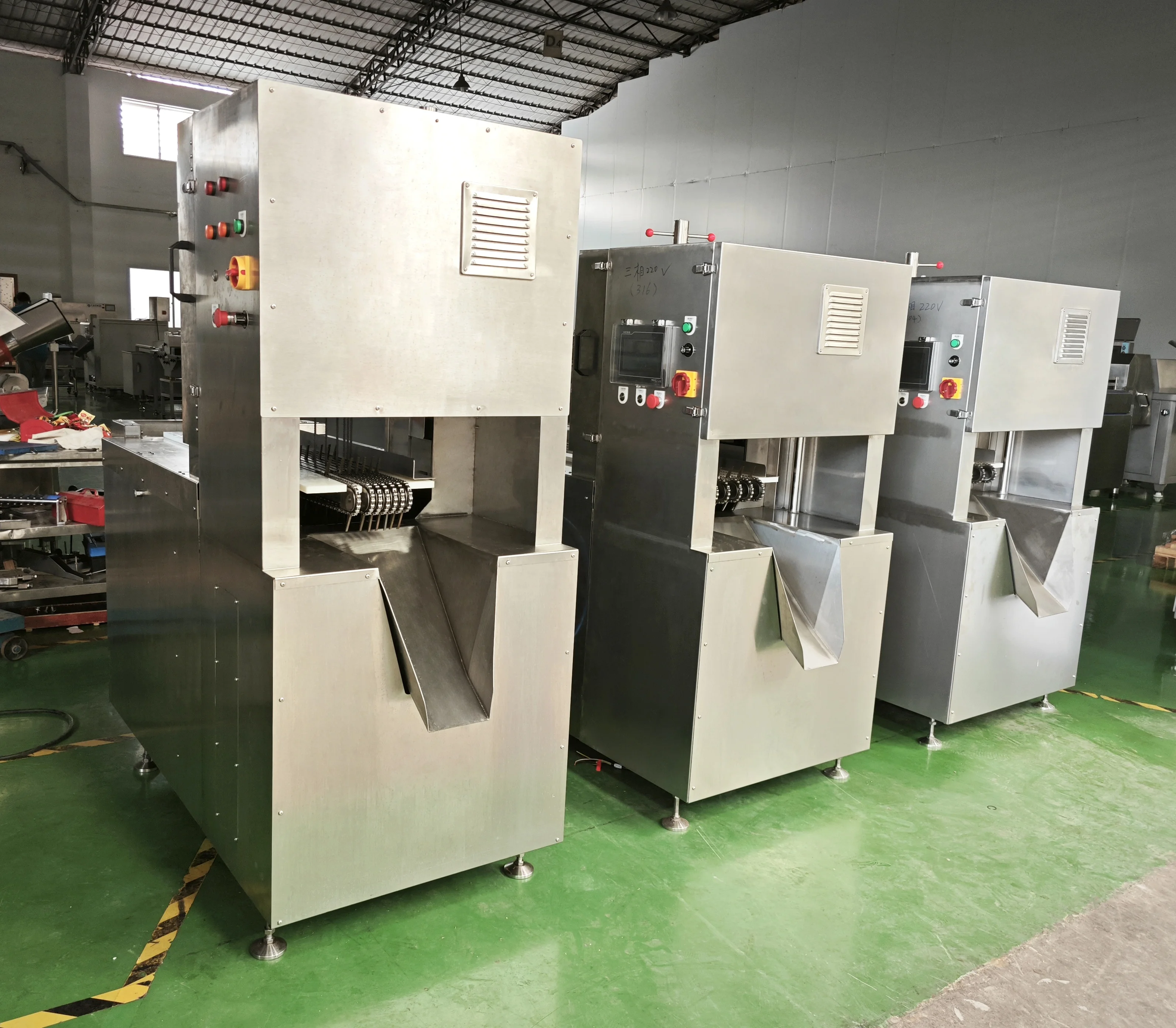 Heavy duty multi-section bone saw machine frozen pig big bone pig foot pork elbow cutting machine