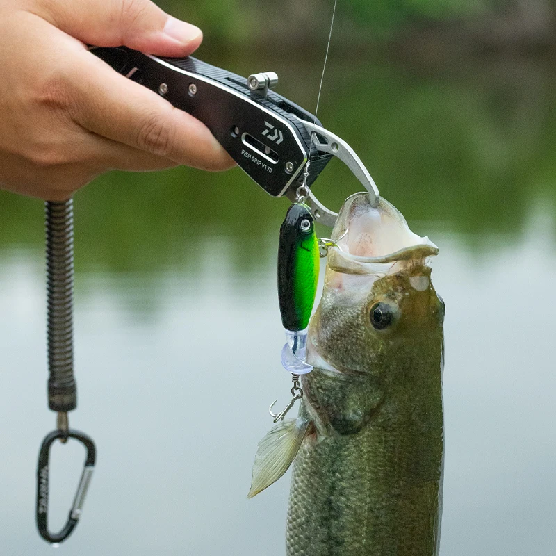 LINNHUE Fishing lure 5.5g 11g Propeller Topwater Treble Hook Artificial Bait Hard Plopper Soft Rotating Tail Fishing Tackle