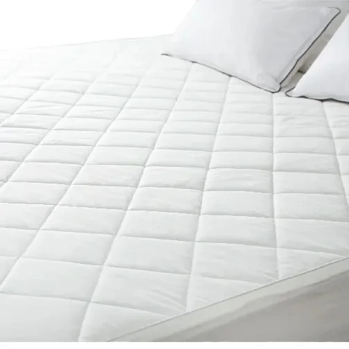 Hotel Full Size  White Thin Waterproof Microfibre mattress pad with Elastic Mattress Protector
