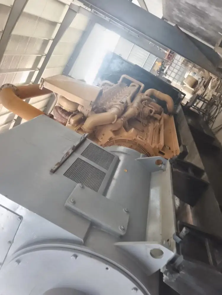 2017 USED DIESEL GENERATOR 1200 KW WITH CATERPILLAR ENGINE 3512b