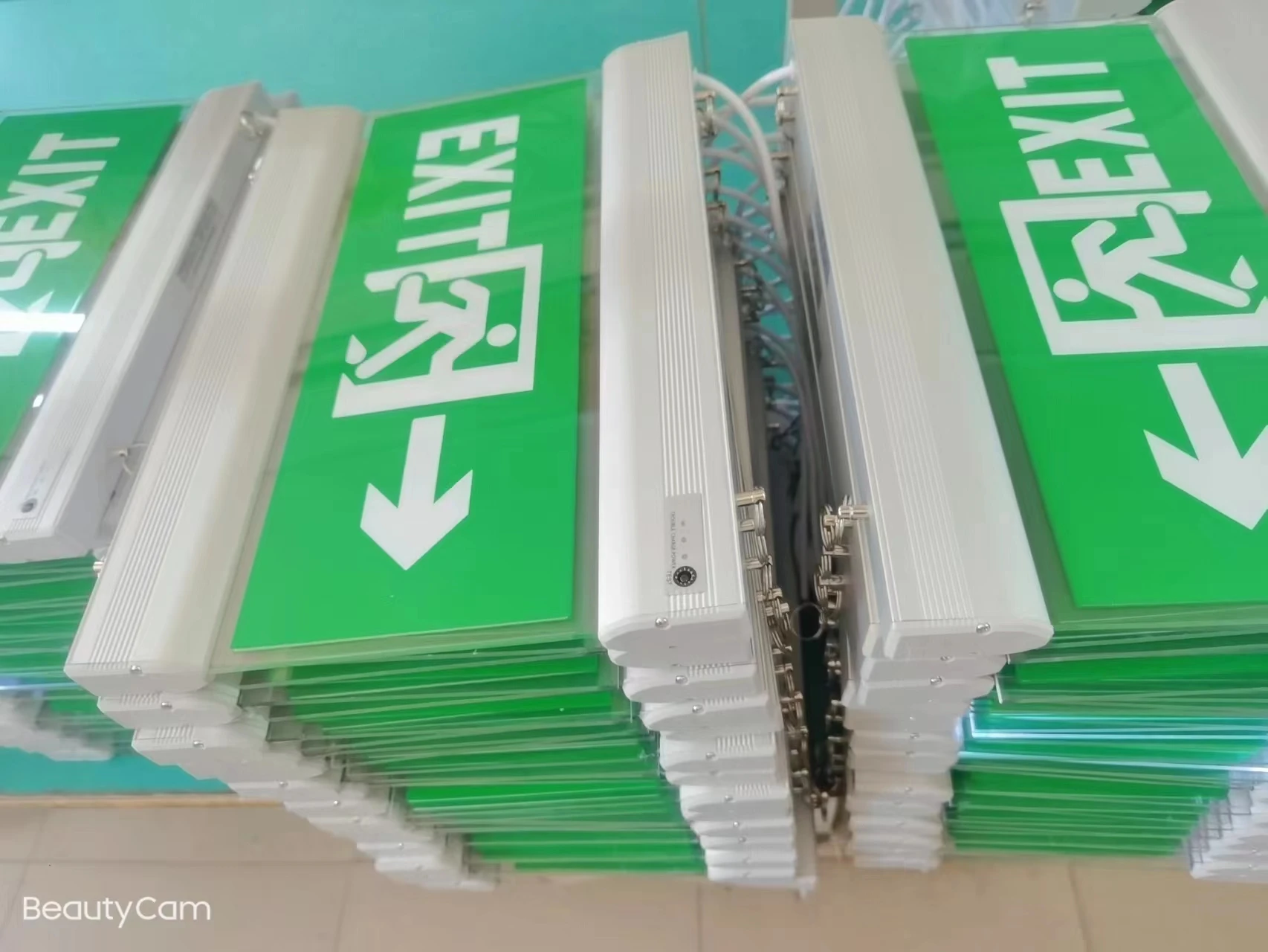 Manufacturer Factory Price High Performance Wall Mounted Rechargeable Indoor Corridor Fire Led Exit Sign Emergency Light