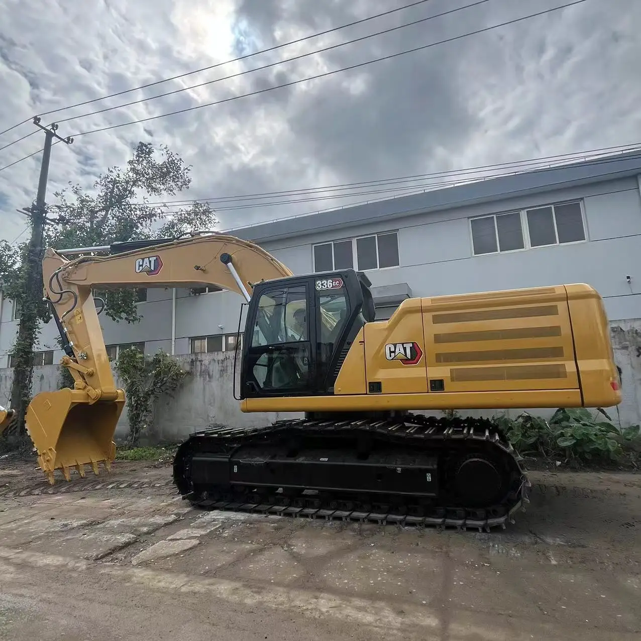 New model CAT excavator 336GC cheap price 325 330 336 original Caterpillar excavator low price