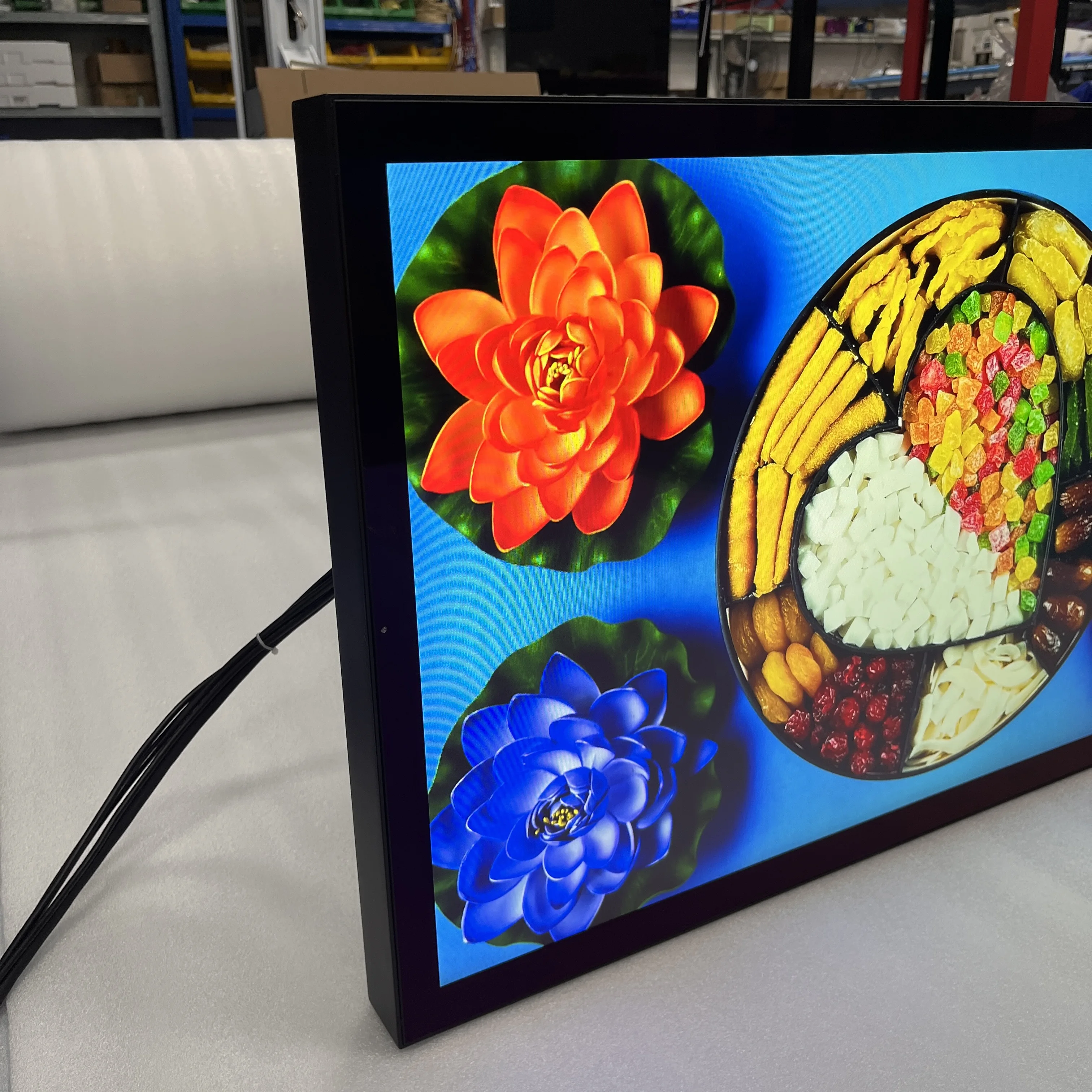 Full-fit outdoor wall-mounted HD advertisement machine with CE/FCC certification for gas stations