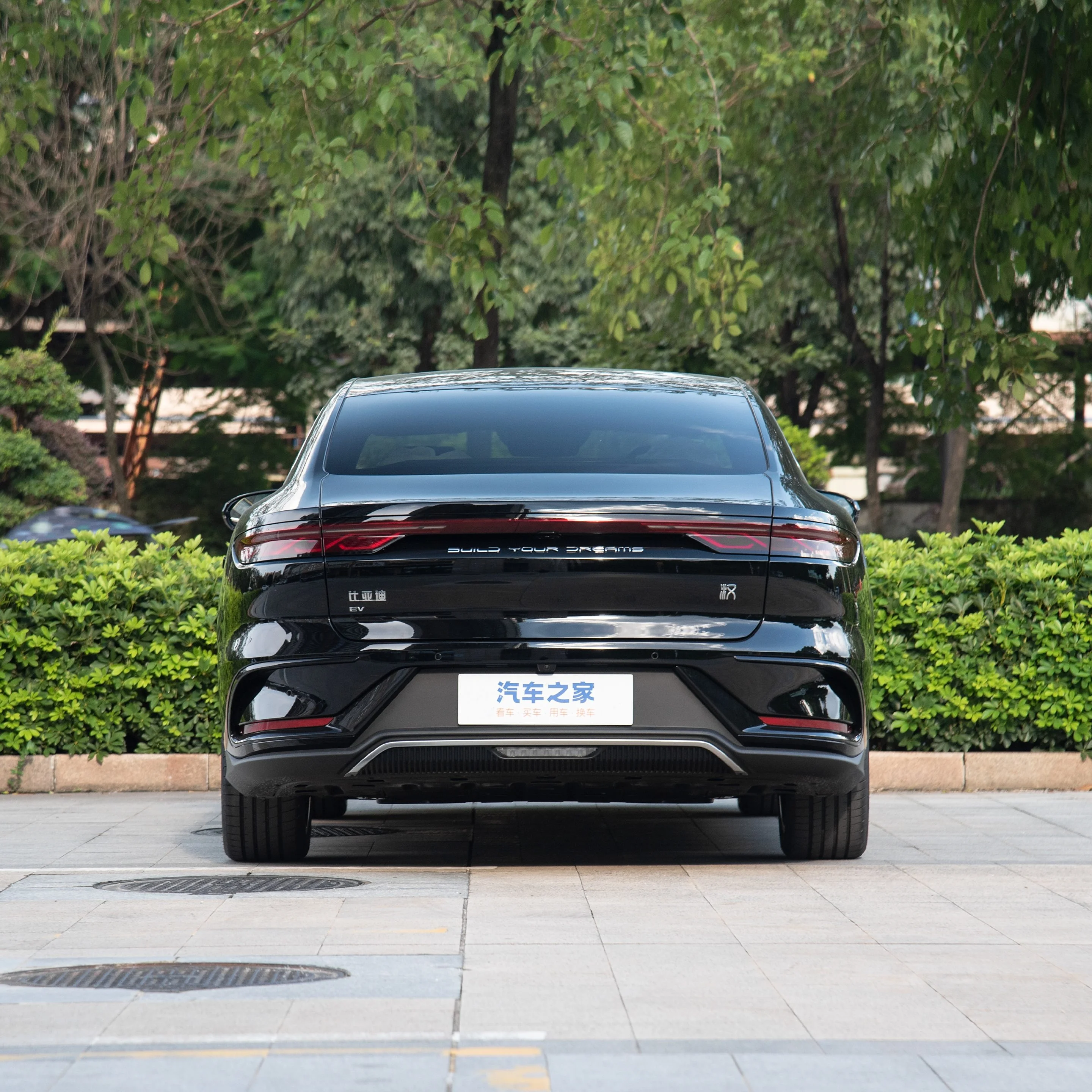 Электрические автомобили byd han произведенные в Китае с правым рулем б/у BYD Tang Rhd