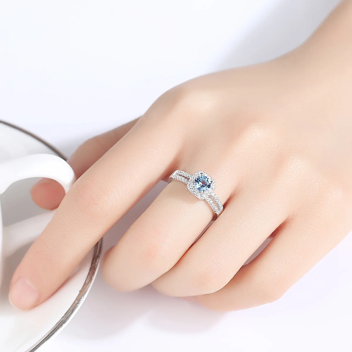 Daidan Zirconia Ring Women Square Diamond Luxury Wedding Blue Topaz 925 Silver Ring