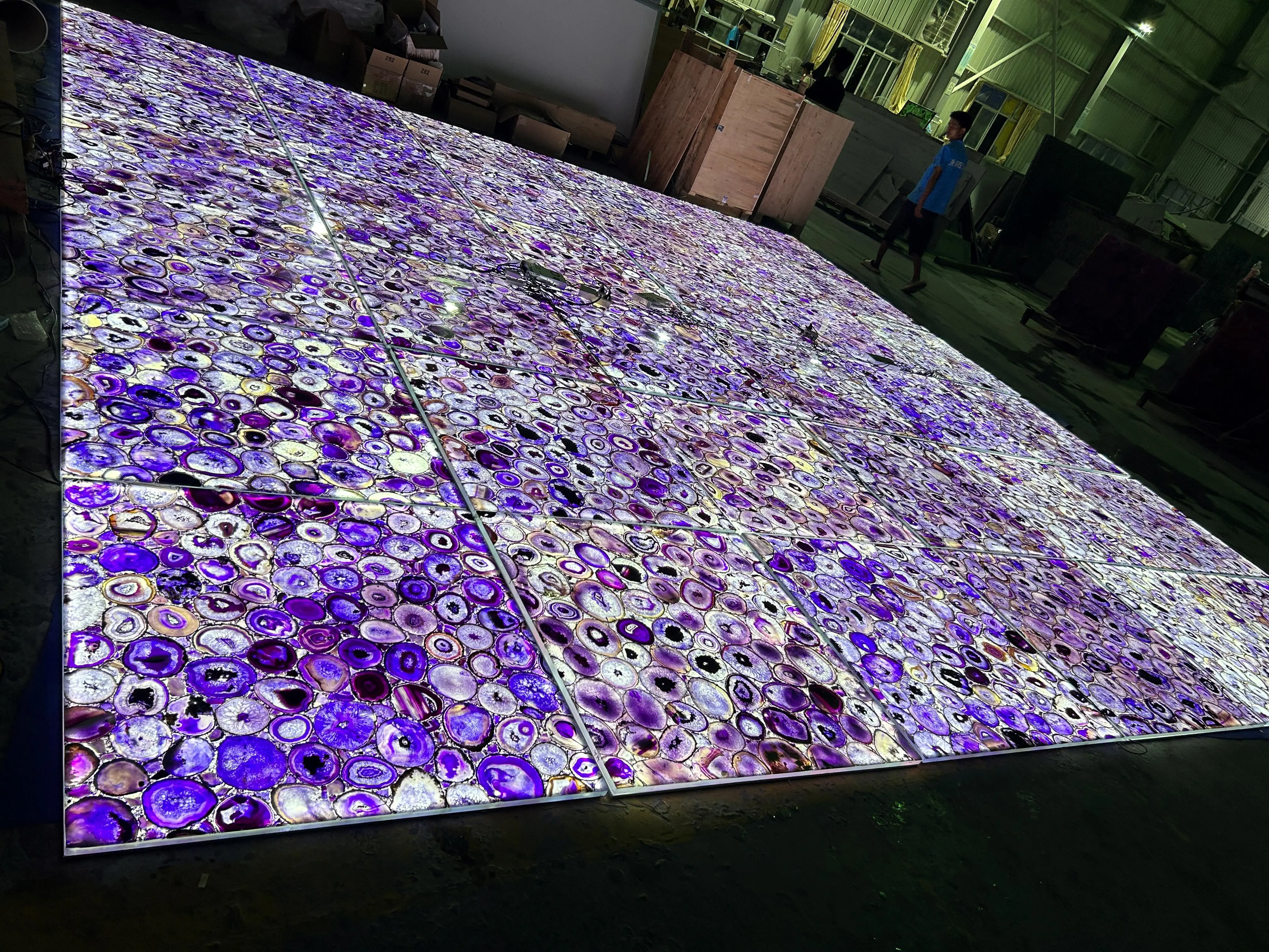 Красочный зеленый агатовый камень для украшения виллы оникс цена полудрагоценный