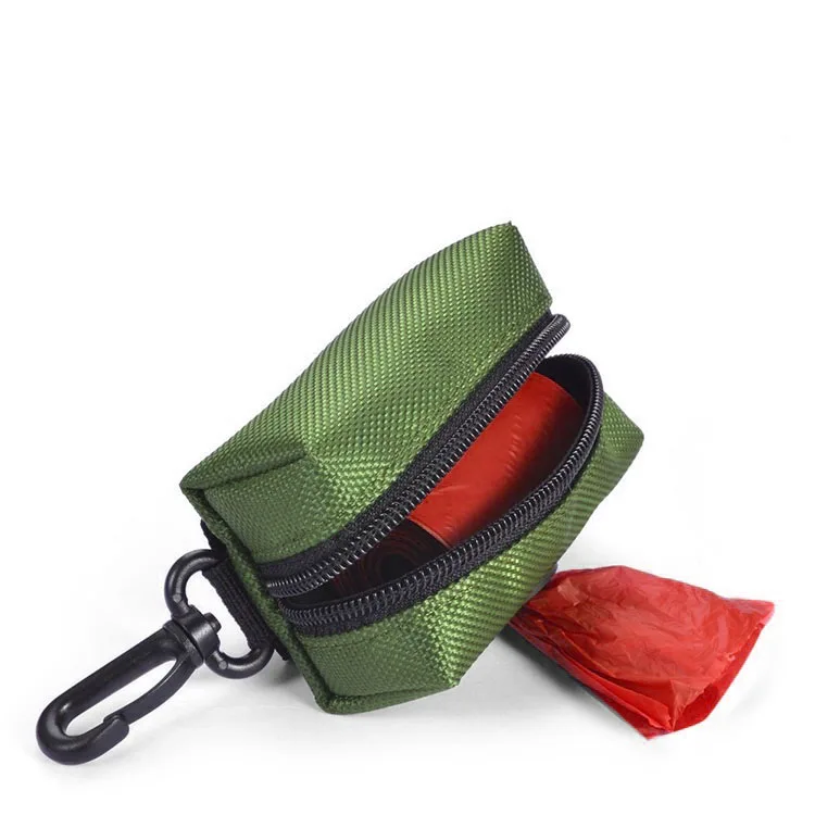 
Pet Accessory Dog Poop Bag Holder, Includes Carabiner Hook and 1 Roll of Pick-up Bag 
