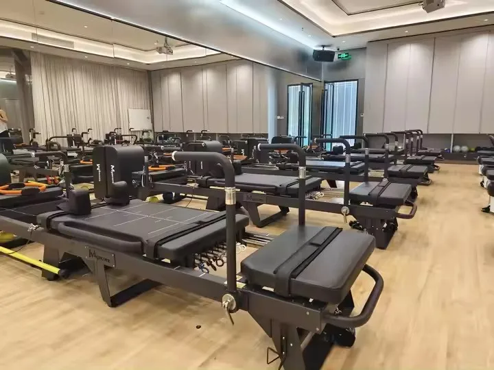 Pilates Body Shaping Machine for Fat Loss and Slimming, Universal Sliding Popular Model for All Ages